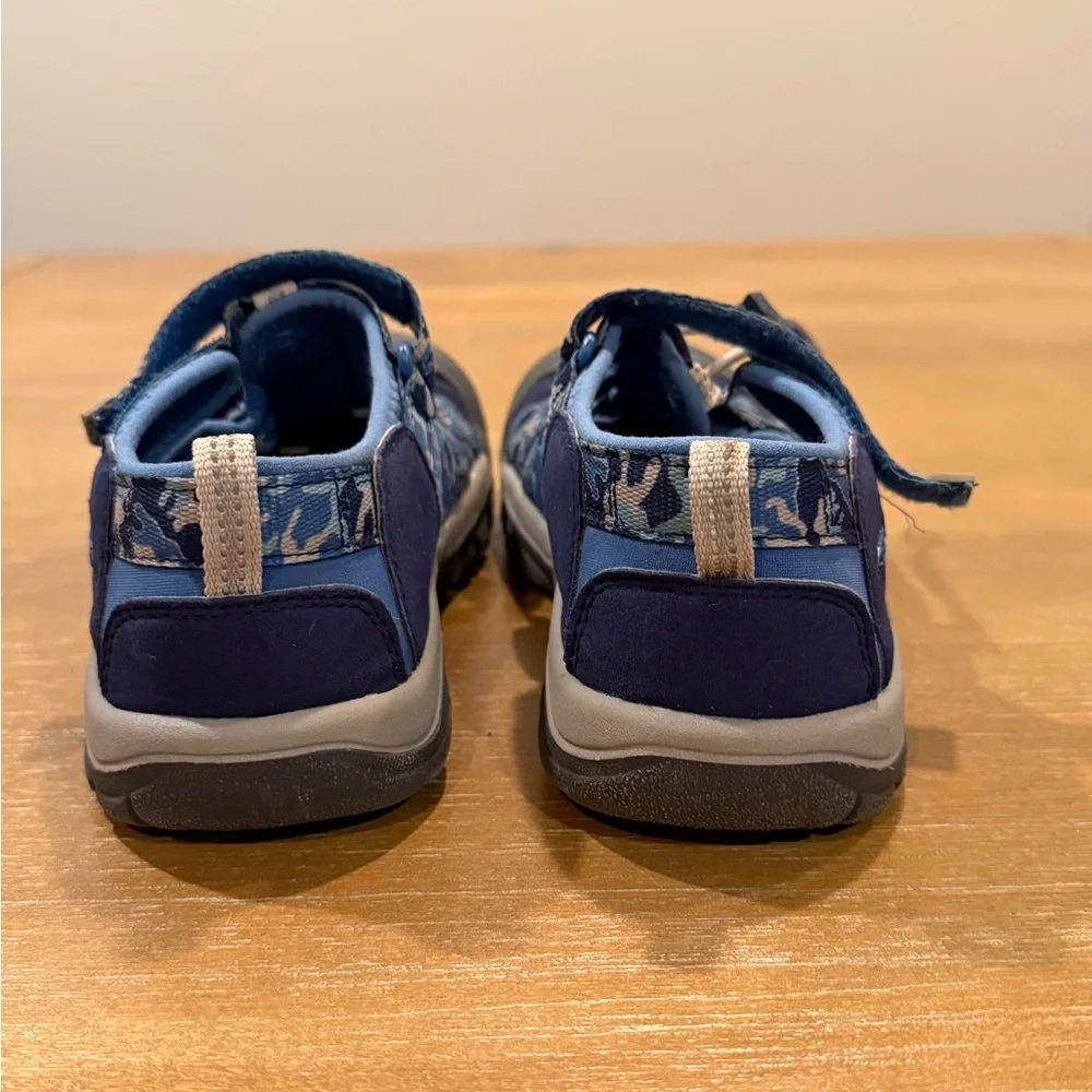 Keen Newport H2 Kids Water Shoes Quick Dry Hook‎ & Loop Camo/Bright Cobalt Sz 4